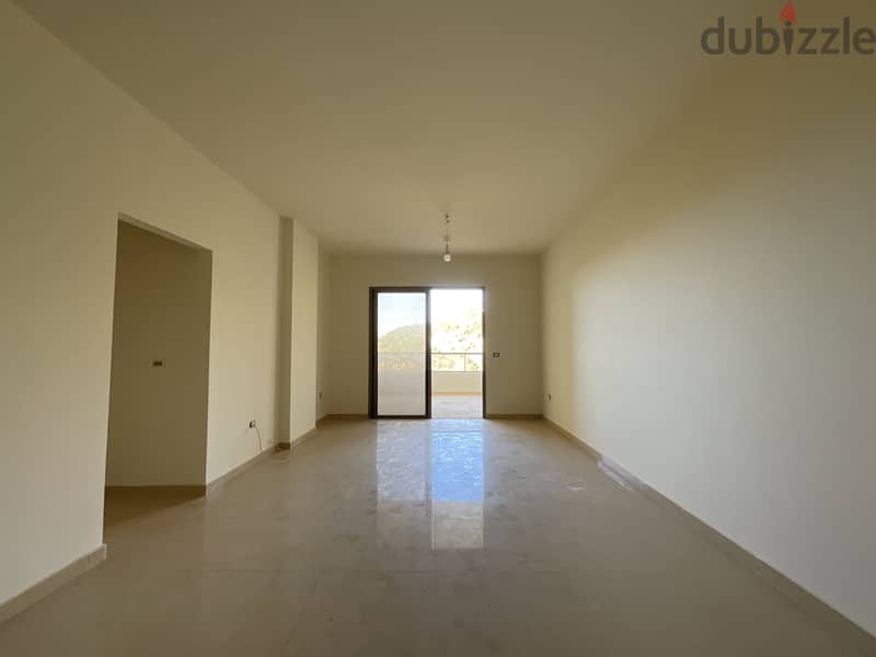 RWB204AH - Apartment for rent in Hboub Jbeil 2