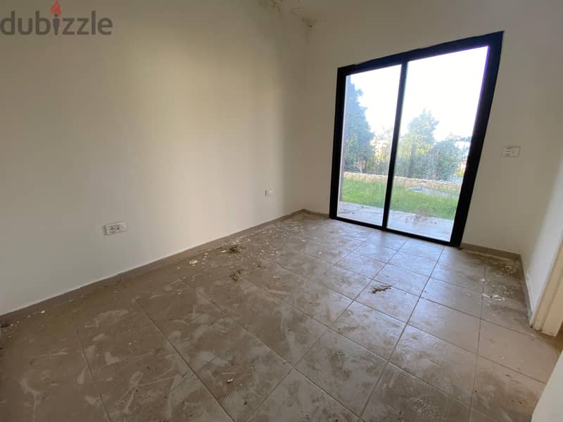 RWK128RH - Apartment For Sale In Bouar With Terrace 1