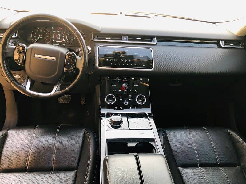 Range Rover Velar V6 P340 S 2020 black leather panoramic 13