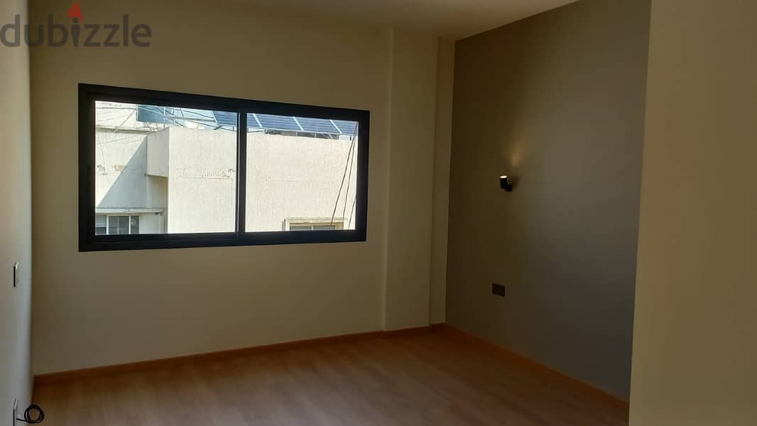 155 Sqm | Fully renovated apartment for sale in Horch Tabet 4