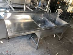 used Stainless steel sink and tables مجالي و طاولات ستانلس مستعمل