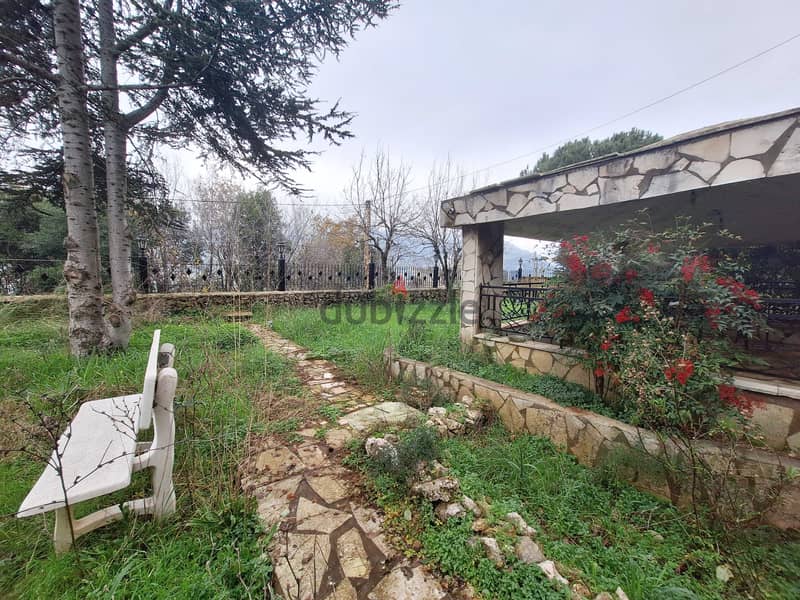 A spacious villa in Hsoun Jbeil with Land/الحصون جبيل REF#AB102048 7