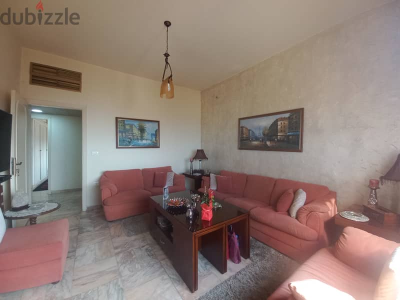 Four-bedroom Apartment in Adonis for Sale 11