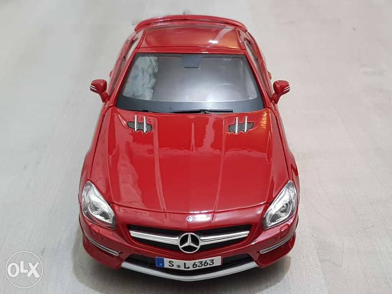 1/18 Maisto Mercedes Benz SL 63 AMG diecast model car 0