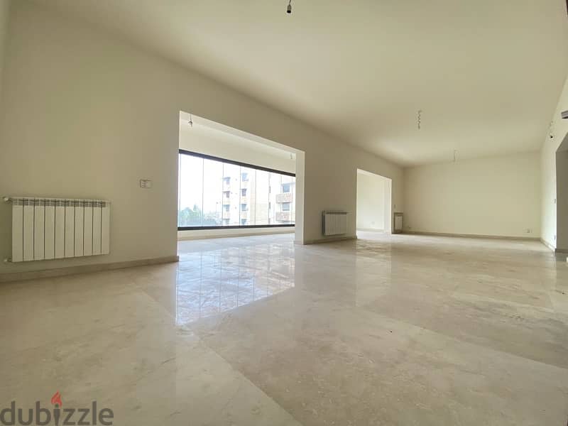 Spacious apartment for sale in Hazmieh. 3