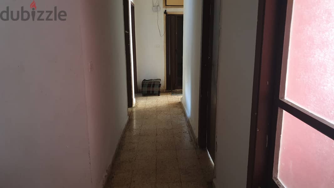 Decent apartment FOR SALE in Beirut, Basta Al Fawka/بيروت REF#DA102103 4