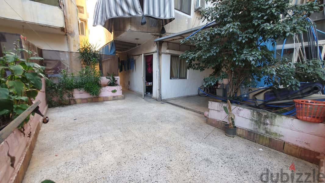 Decent apartment FOR SALE in Beirut, Basta Al Fawka/بيروت REF#DA102103 8