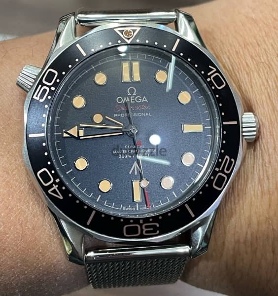 Omega SeaMaster OO7 edition automatic for sale or trade 2