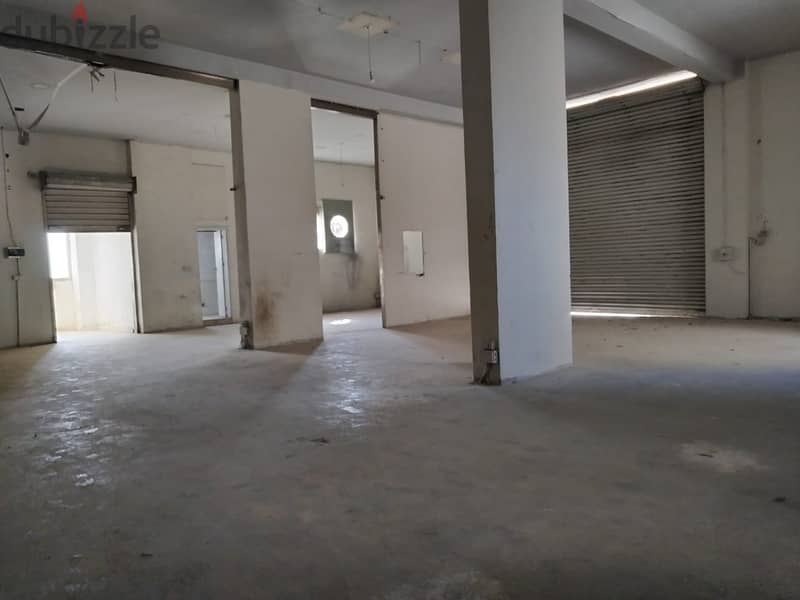 L14713-200 SQM Shop for Rent In Zouk Mosbeh 1