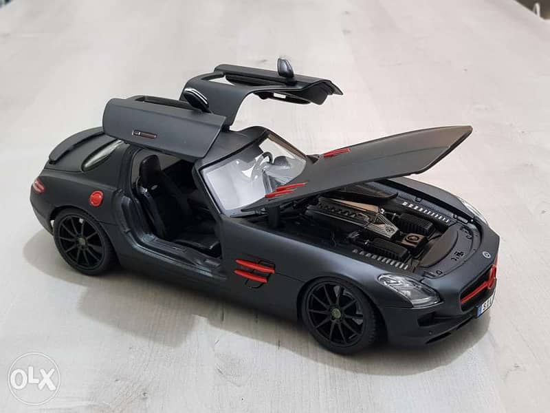 1/18 Maisto Mercedes Benz SLS AMG diecast model car 5