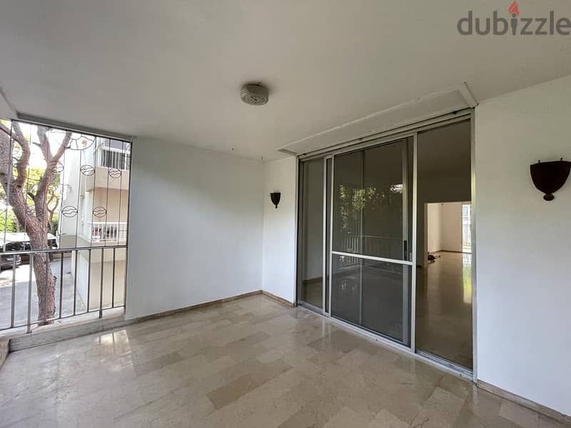 Apartment in Horsh Tabet for Saleشقة في حرش تابت للبيع 3