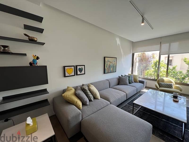 A Trendy and furnished apartment for Sale in Achrafieh: 8