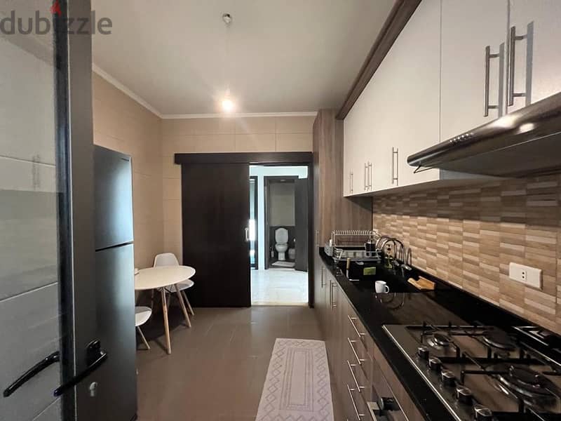 A Trendy and furnished apartment for Sale in Achrafieh: 11