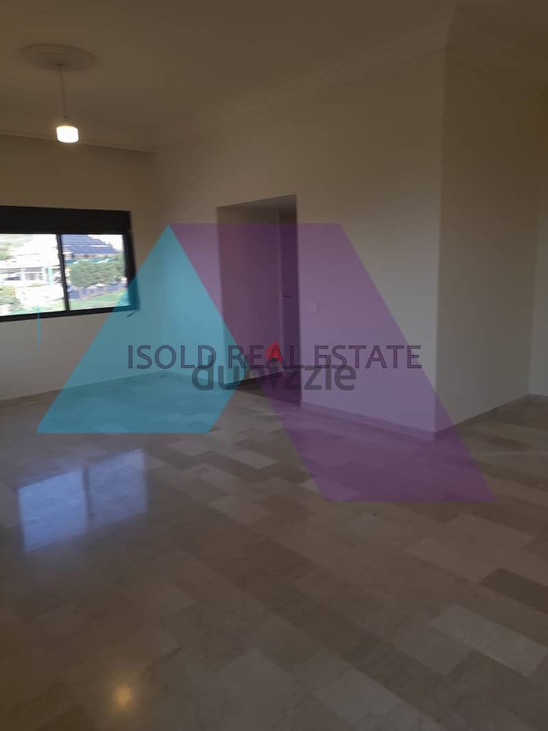 A 190 m2 apartment + open view for sale in Bouar 1