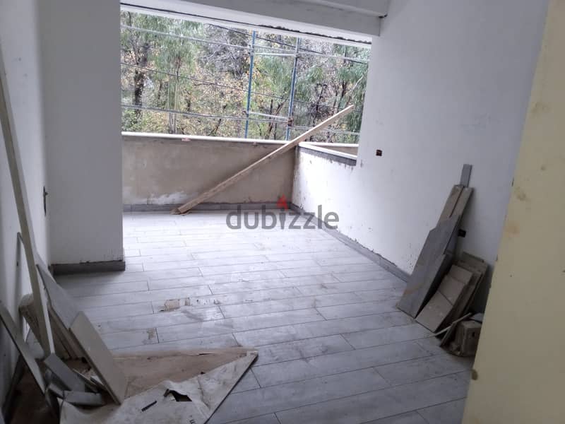 Apartment for sale in Bharsaf شقة للبيع في بحرصاف 4