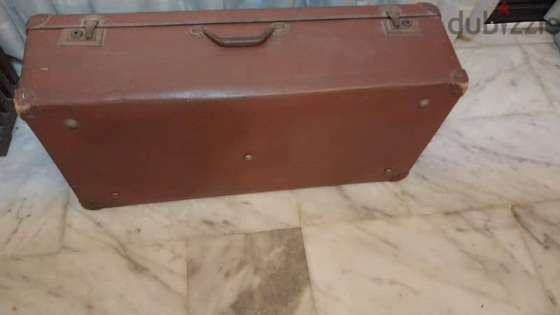vintage antique leather bag, in a very good condition 4