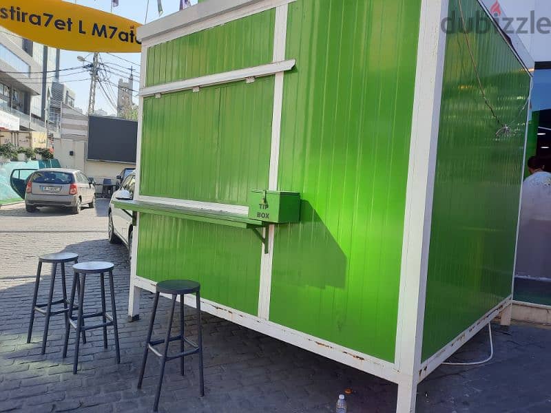 kiosk sandwich panel for sale with 3 chairs lamps and main equipments 3