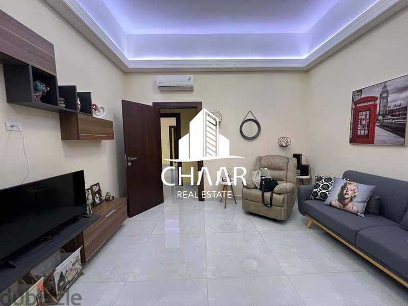 R1691 Modern Furniture - Apartment for Rent in Ras el Nabeh 5