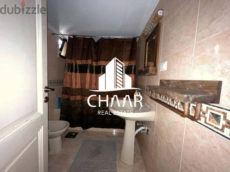 R1701 Unfurnished Apartment for Sale in Mar Elias 9