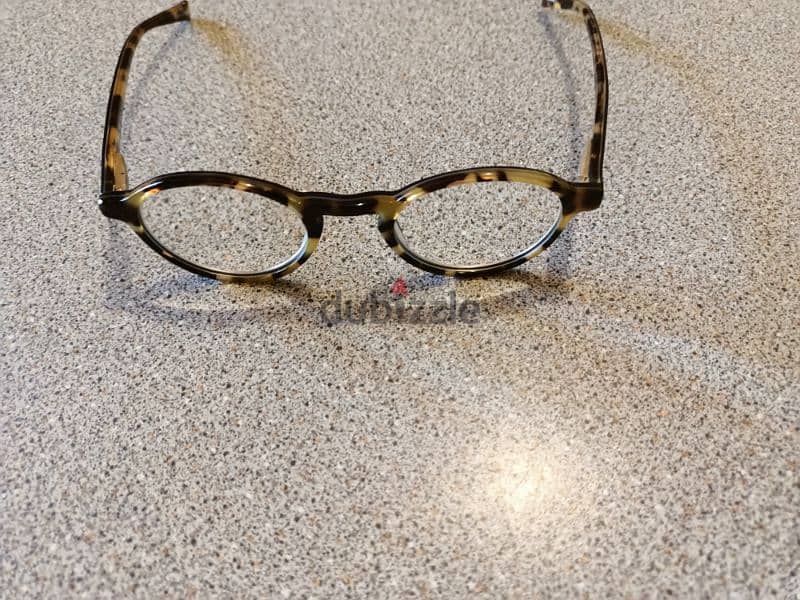 eyeglasses 3
