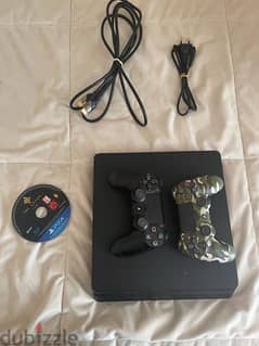 ps4 1Tb with 2 controllers and cables and CD