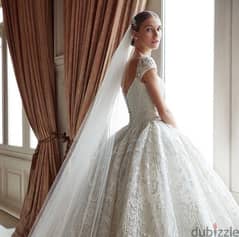 Wedding dress + vail + 2 jipons + bridal high heels + headpiece