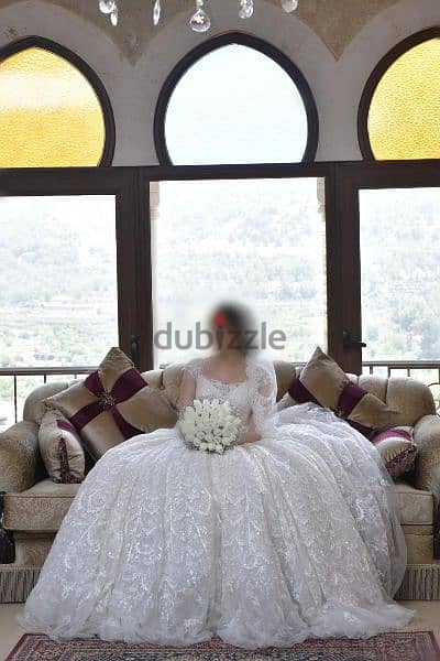 Wedding dress + vail + 2 jipons + bridal high heels + headpiece 3