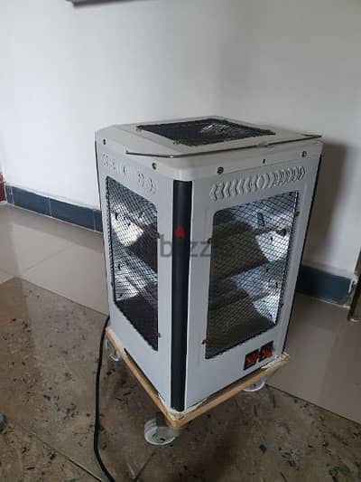 دفاية كهرباء جديدة مع علبة2000watts