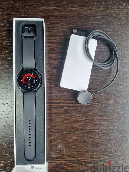 original galaxy watch 5 44mm (slightly broken screen) 1