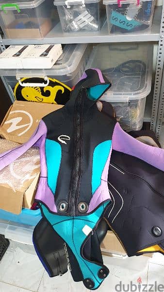 wet suit for freedive 100$ europeen brands only 11