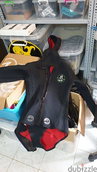 wet suit for freedive 100$ europeen brands only 13