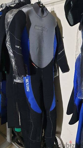wet suit for freedive 100$ europeen brands only 18