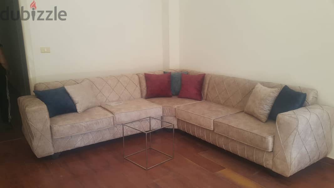 FULLY FURNISHED IN ACHRAFIEH SAIFI (200SQ) 2 BEDROOMS , (ACR-140) 1