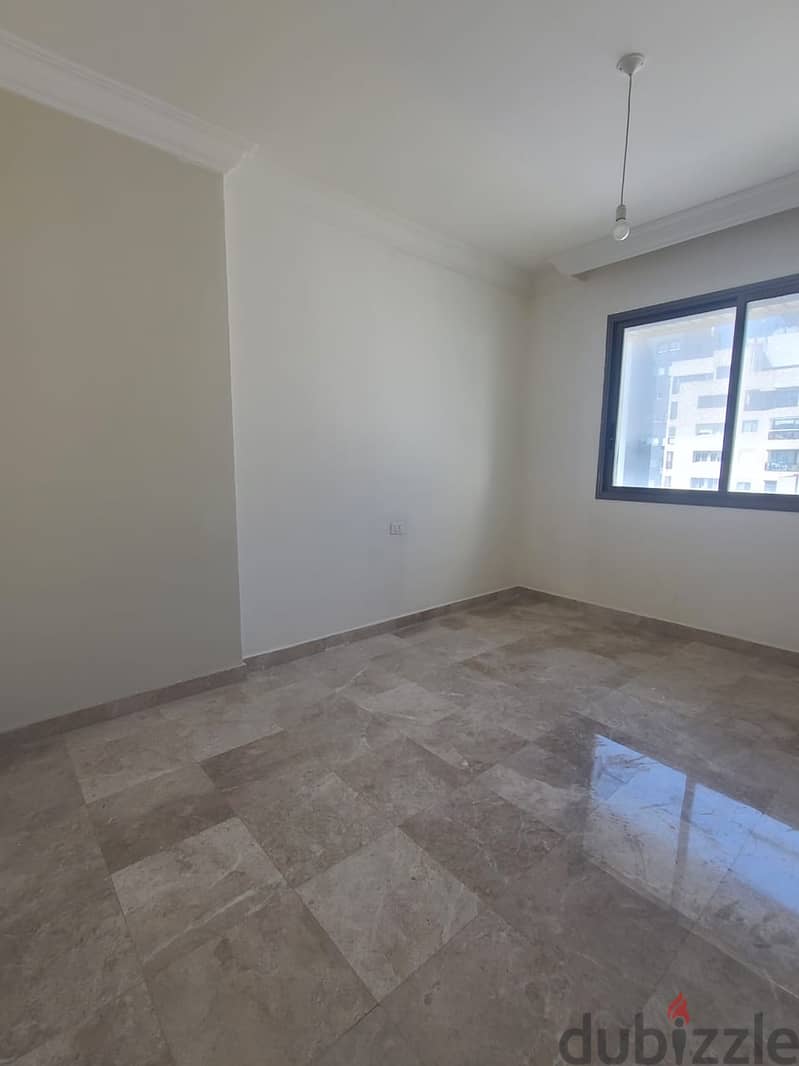 Apartment for sale in Achrafiehشقة للبيع في الاشرفية 9