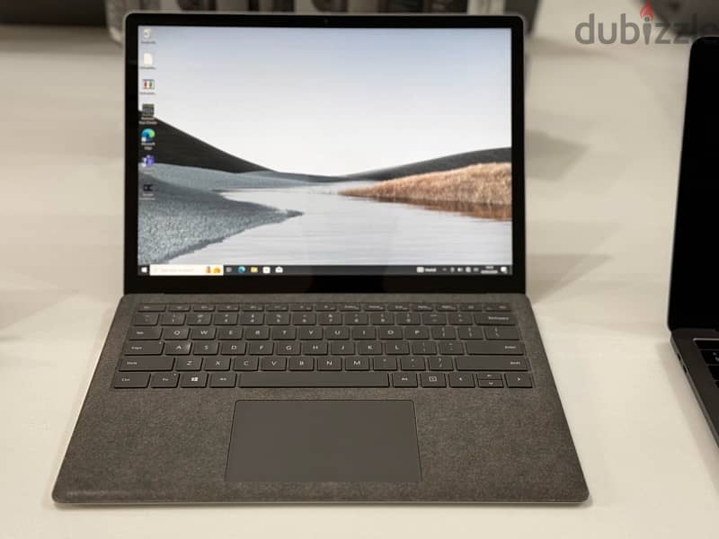 Microsoft surface Laptop 3 touch screen 0