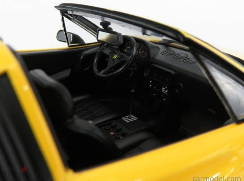 Ferrari 328 GTS diecast car model 1;18 7