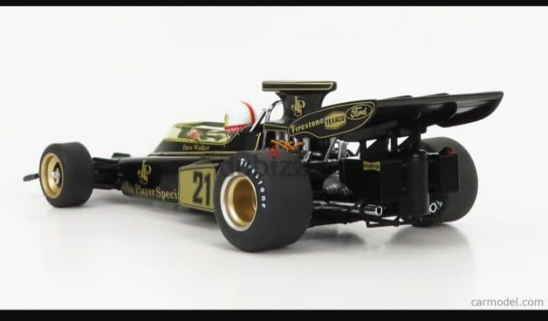 Lotus 72D (Dave Walker 1972) diecast car model 1;18. 2