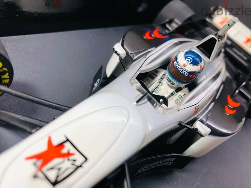 1/18 diecast F1 McLaren Mercedes MP4-12 Mika Hakkinen 1997 1