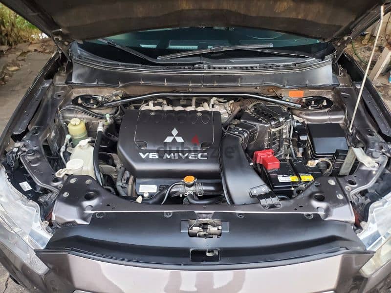 Mitsubishi outlander V6 3.0L engine mivec 16