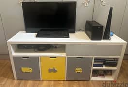 tv unit with 3 drawers