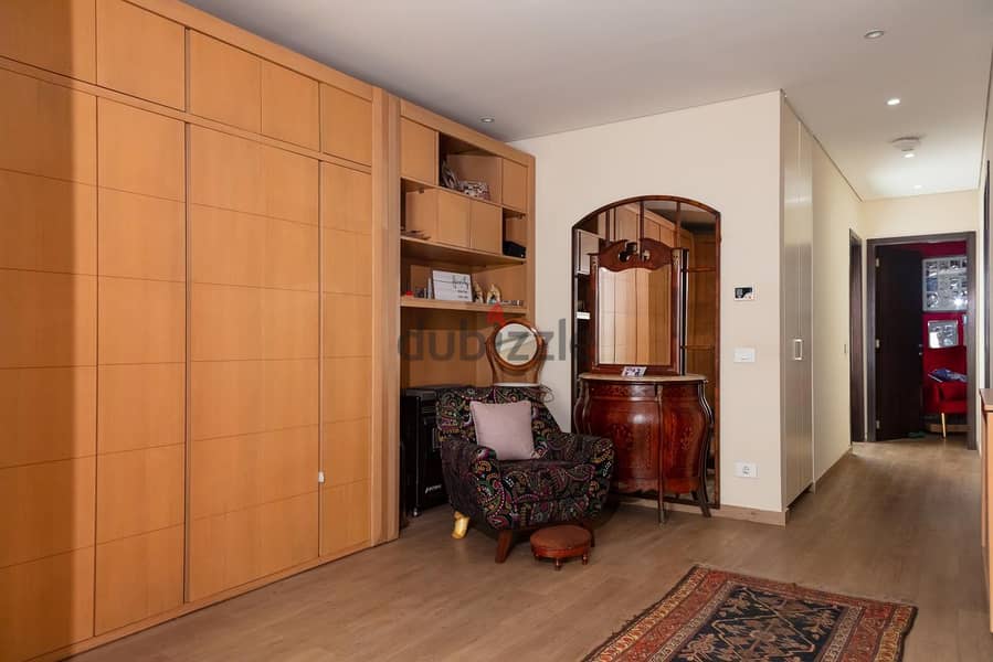 "Exquisite Luxury Living: Apartment for Rent in Hazmieh" 12