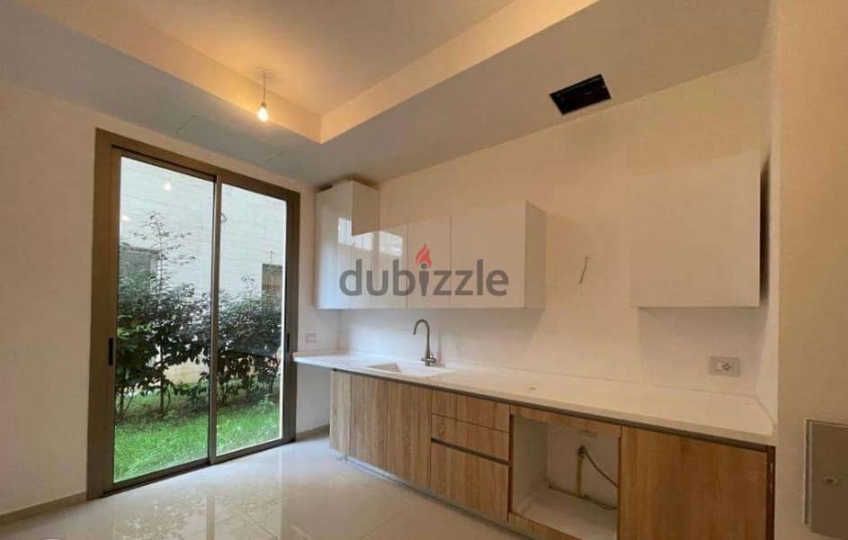 Adma 190sqm | Private Garden | Shared Pool | Security 24/7 2
