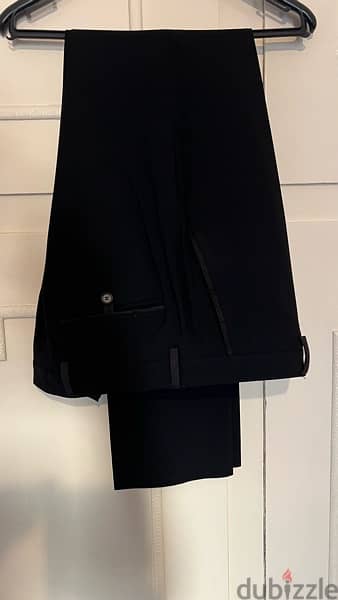 Zara suit 3