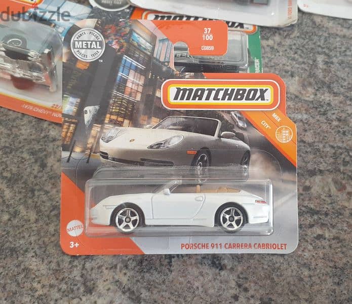 1:64 Matchbox diecast car models. 7