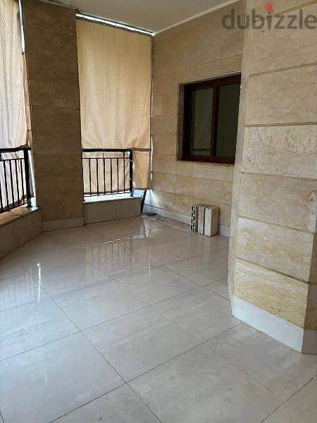 250m² | Apartment for rent in baabdat 2