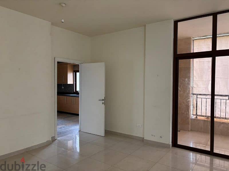 250m² | Apartment for rent in baabdat 11