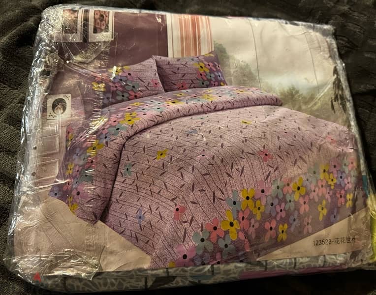 any bed set for 10$ 0