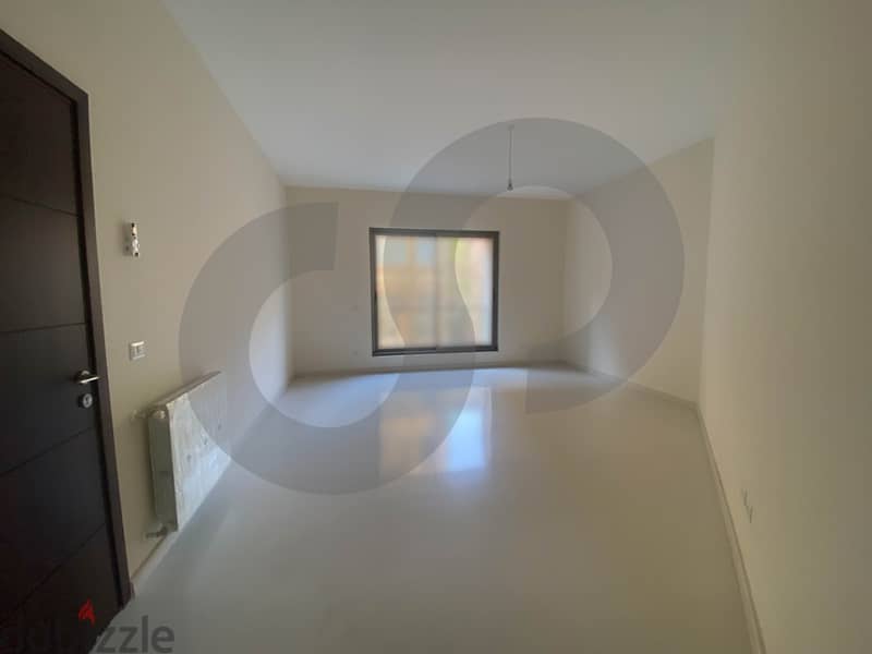 375 sqm luxury apartment for sale in BEIRUT-HAMRA/الحمرا REF#DE102483 6