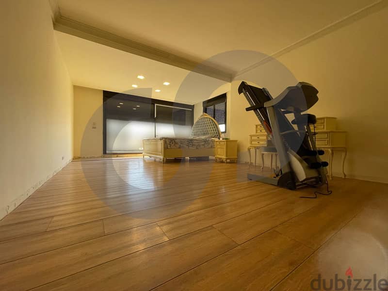 Spacious and luxurious apartment in Badaro/بدارو REF#LY102465 5