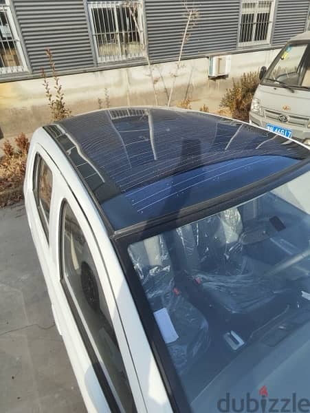 solar electric vehicle 10